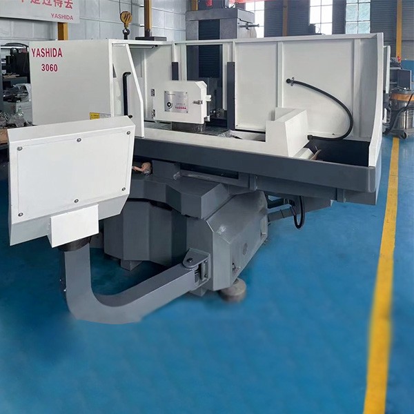 國產數控磨床如何與進口系統適配？關鍵技術全解析